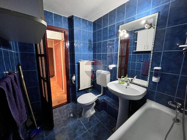 Apartament cu 2 camere decomandat, mobilat în Rogerius
