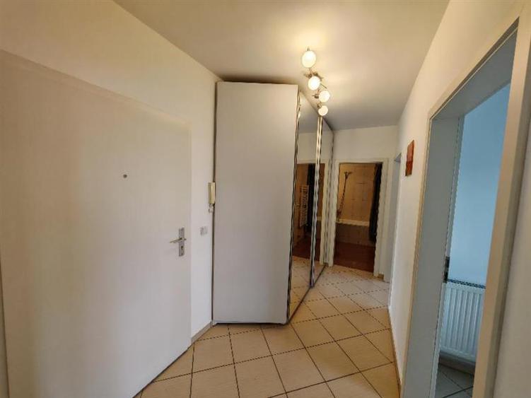Apartament cu 2 camere decomandat, mobilat în Avantgarden