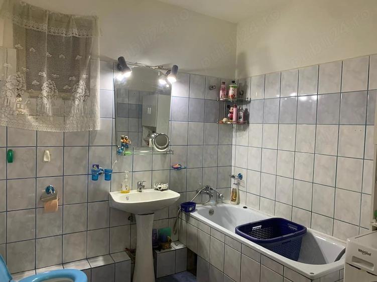 Casă cu 17 camere cu Teren 414 Mp în Mehala