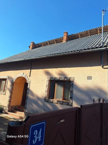 Casă cu 2 camere în Șiria