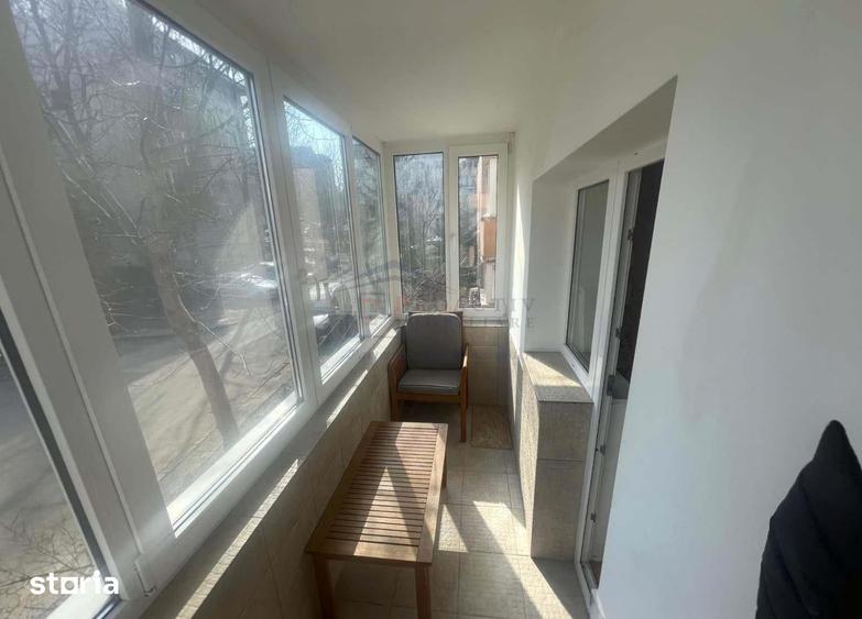 Apartament cu 3 camere decomandat în Obcini