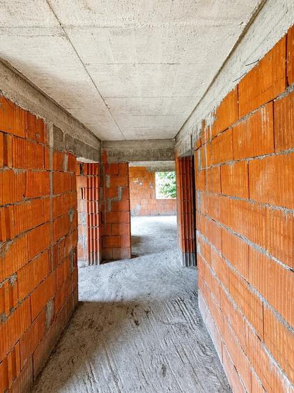 Casă cu Teren 124 Mp în Olanu
