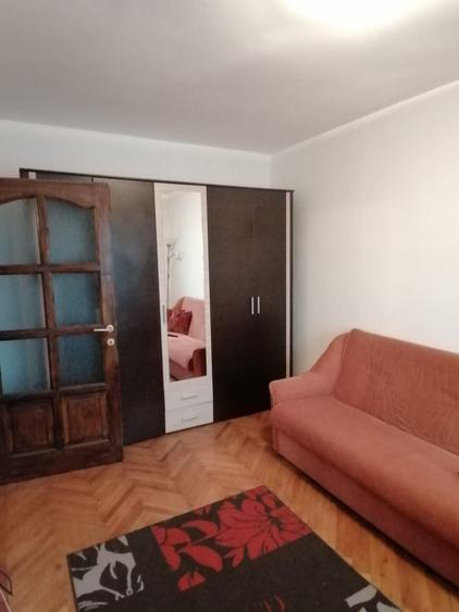 Apartament cu 2 camere decomandat în Dumbrăvița