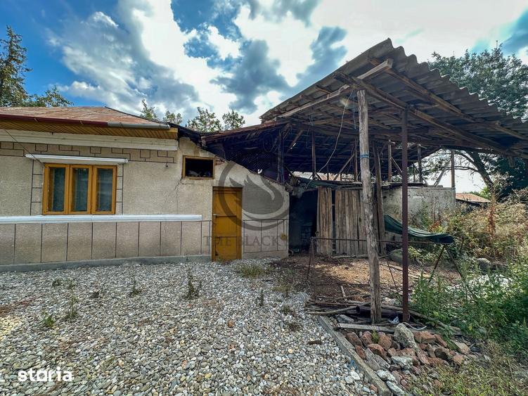 Casă cu 3 camere cu Teren 697 Mp în Puchenii Mari