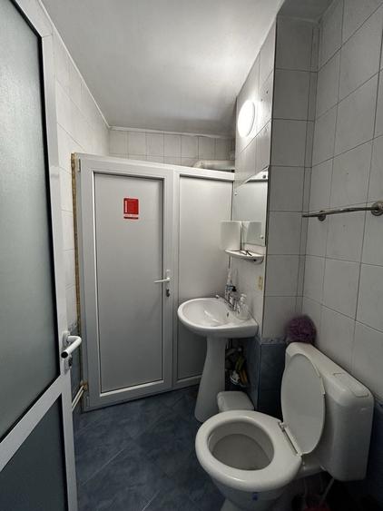 Cabinet medical/spatiu comercial de inchiriat parter Decebal - 8