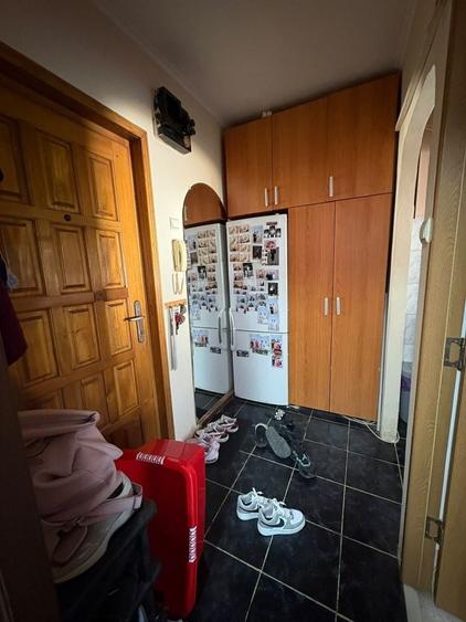Garsonieră decomandată în Rogerius