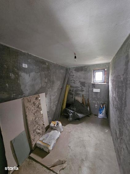 Casă cu 2 camere cu Teren 1596 Mp în Mușătești