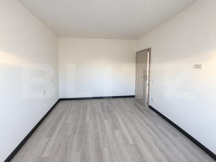 Duplex cu 3 camere cu Canalizare în Dumbrăvița