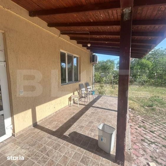 Casă cu 6 camere cu Teren 1000 Mp în Orțișoara