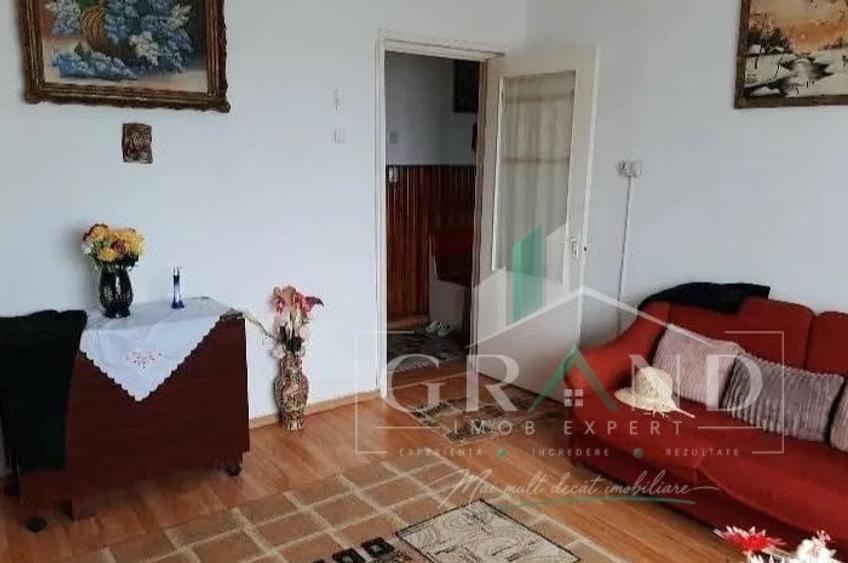 Apartament cu 3 camere decomandat, mobilat în Mănăștur