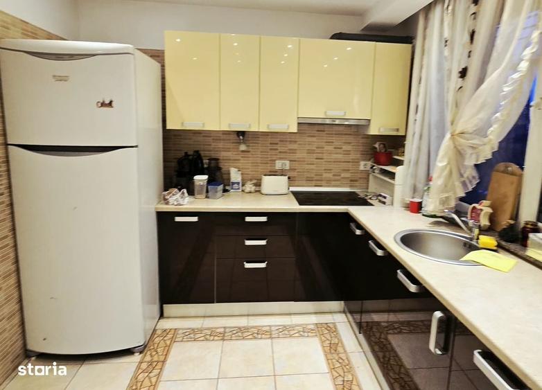Apartament cu 3 camere în Ultracentral