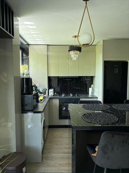 Apartament cu 2 camere decomandat în Calea București