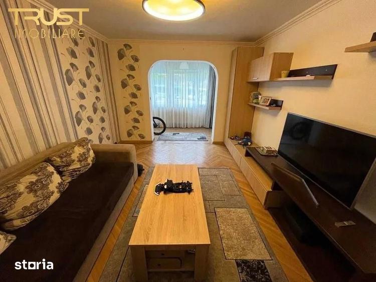 Apartament cu 3 camere decomandat în Valea Cetății