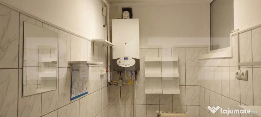 Spațiu comercial, de 28 mp, în Central