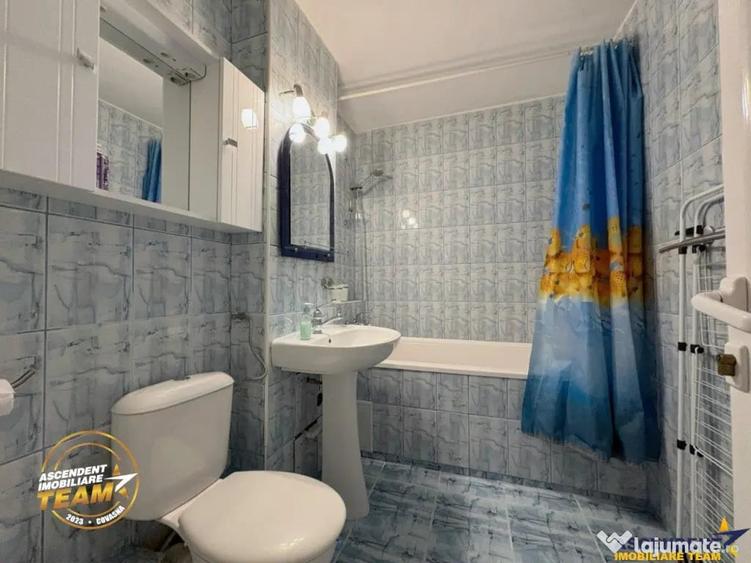 Apartament cu 2 camere decomandat în Central