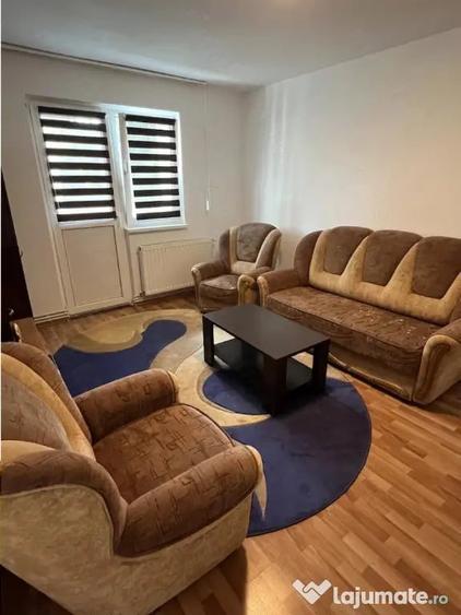 Apartament cu 2 camere semidecomandat în Florilor