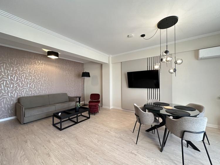 Apartament cu 2 camere decomandat, mobilat în Dumbrăvița