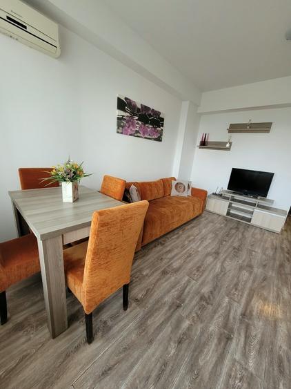Apartament cu 2 camere semidecomandat în Central