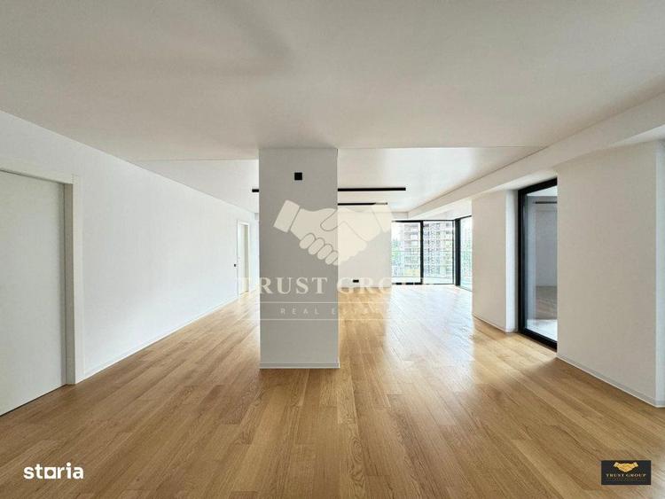 Apartament cu 4 camere în Tei
