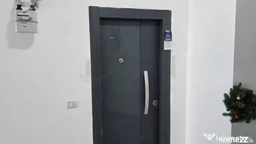 Apartament cu 4 camere decomandat în Lacul Morii