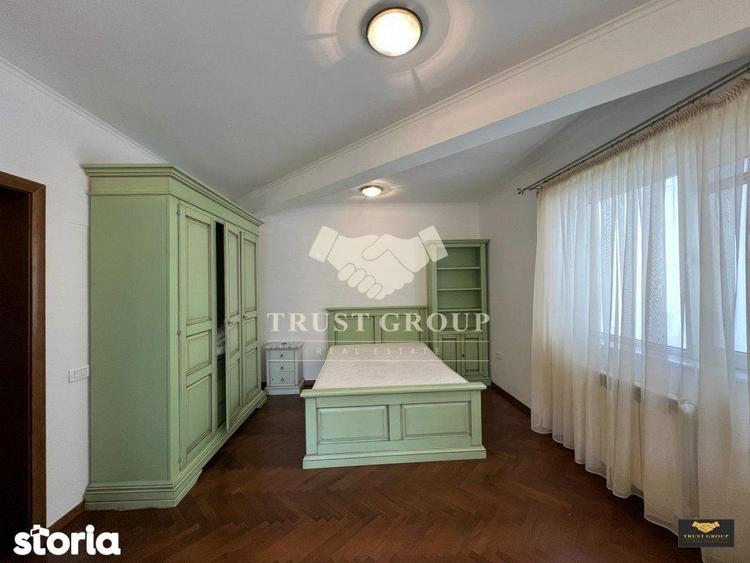 Casă cu 5 camere cu Teren 190 Mp în Herăstrău