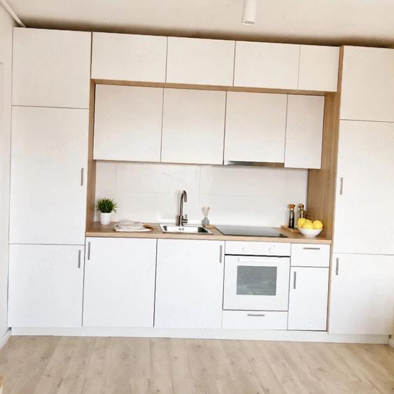 Apartament cu 2 camere semidecomandat în Regie