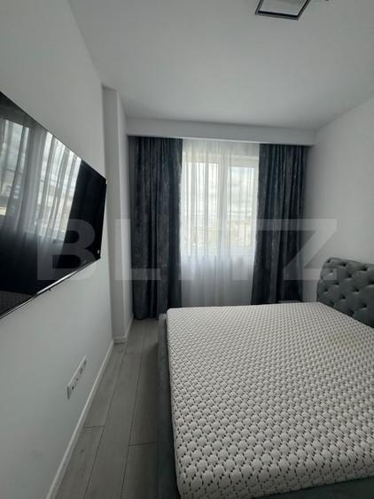 Apartament cu 2 camere semidecomandat, mobilat în Florești