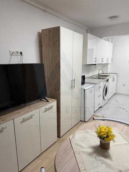 Studio complet mobilat utilat etaj 1 cu lift in zona Lazaret - 2