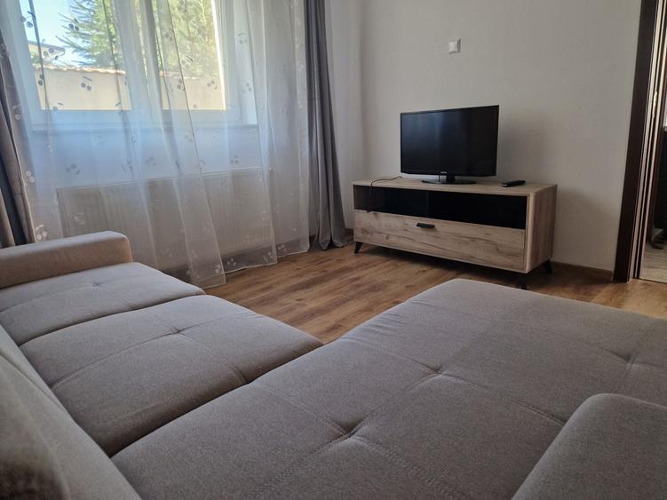 3 camere de inchiriat la casa - 8