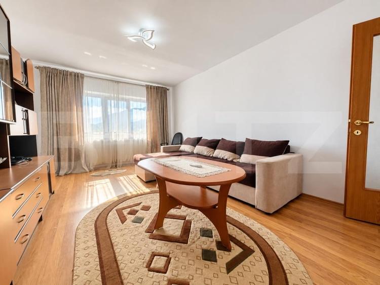 Apartament cu 2 camere decomandat, mobilat în Zărnești