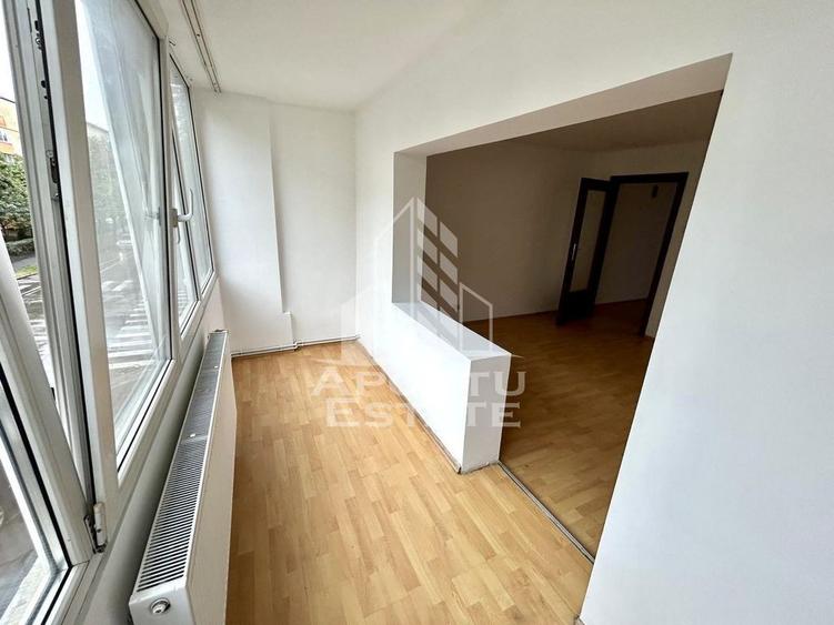 Apartament cu o camera in zona Soarelui - 2