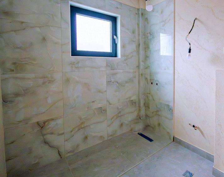 Garsonieră decomandată în Micro 17