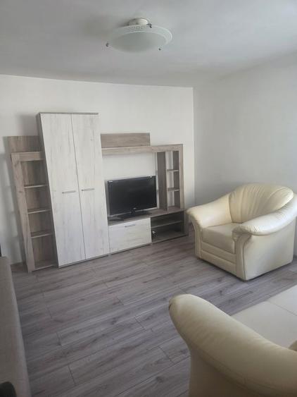 Casă cu Teren 450 Mp în Colentina
