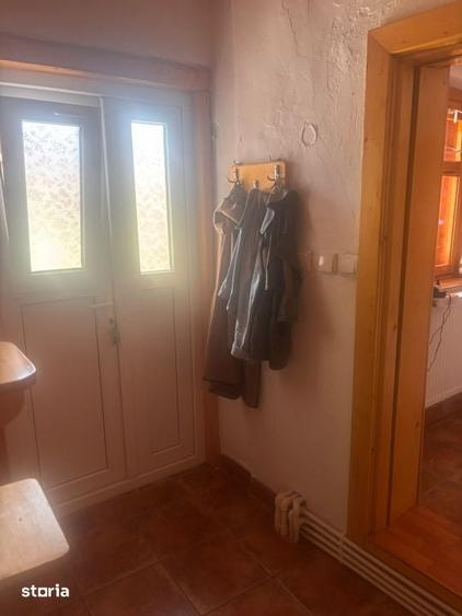 Casă cu 3 camere cu Teren 1000 Mp în Malu Mare
