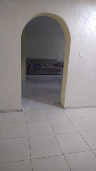 Apartament cu 3 camere decomandat, mobilat în Vitan Mall
