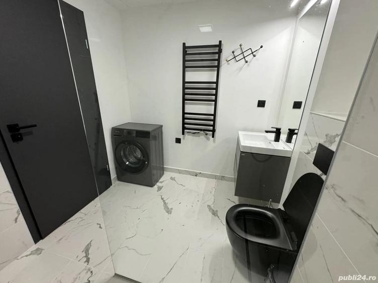 Apartament cu 2 camere decomandat în Gară