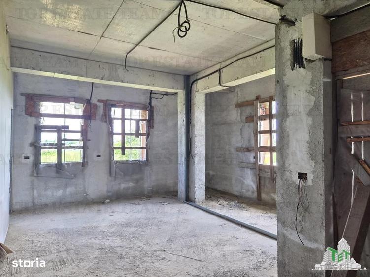 Casă cu 4 camere cu Teren 1372 Mp în Ghermănești