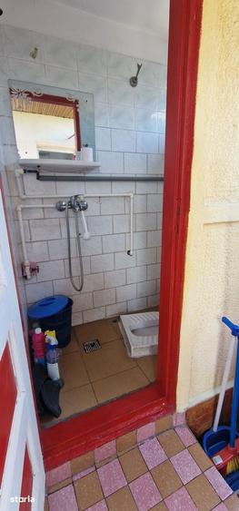 Casă cu 3 camere cu Teren 281 Mp în Central