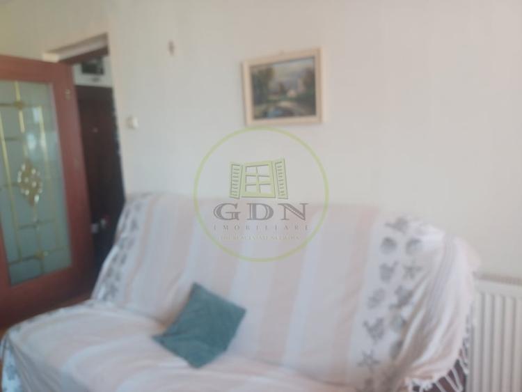 Apartament cu 2 camere decomandat, mobilat în Hărmanului