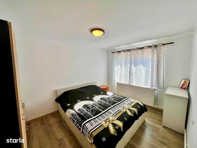 Casă cu 4 camere în Smeura