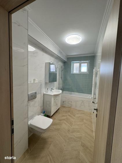 Apartament cu 3 camere în Lazaret