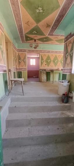 Casă cu Teren 1200 Mp în Ticvaniu Mic