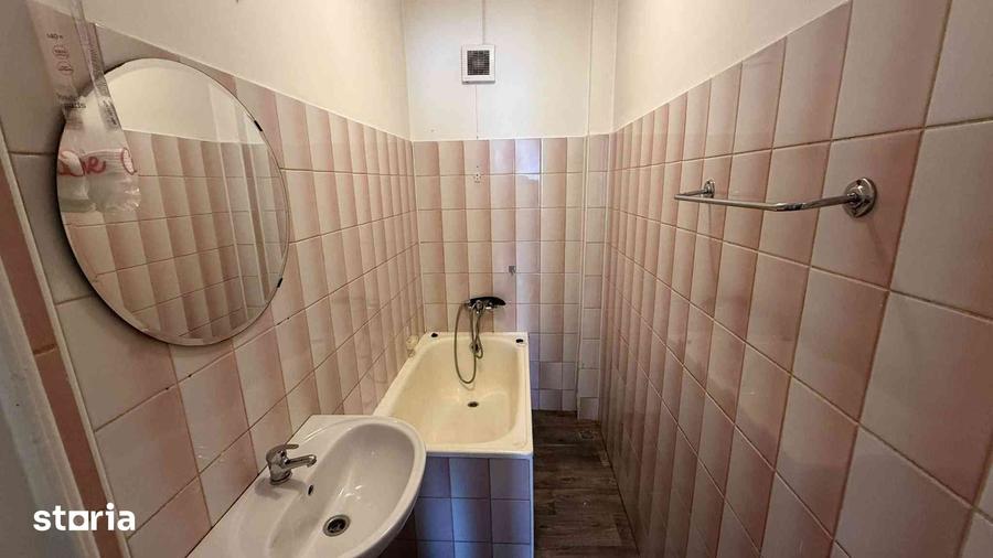 Apartament cu 2 camere în Victoriei