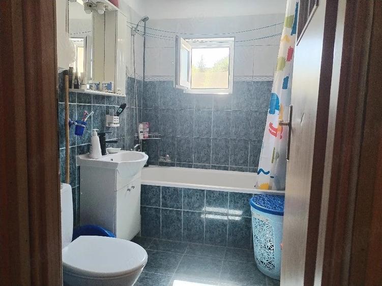 Apartament cu 3 camere decomandat în Nord