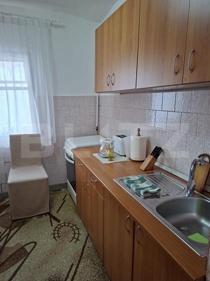 Apartament cu 2 camere decomandat, mobilat în Independenței
