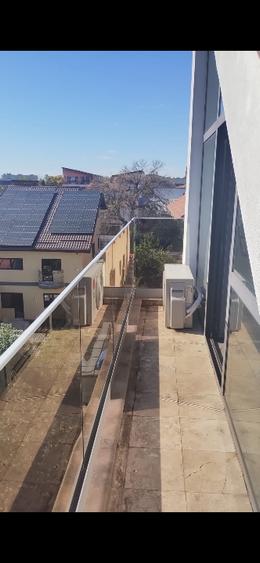 Casă cu 5 camere cu Canalizare în Dămăroaia