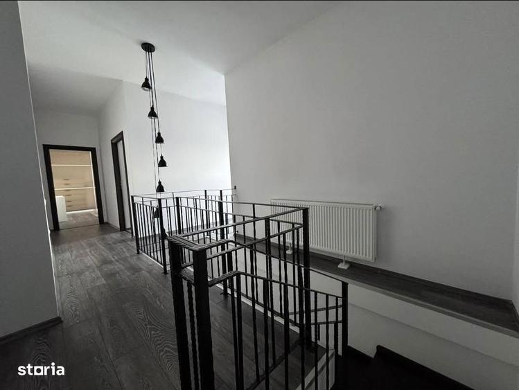 Apartament cu 3 camere în Tractorul