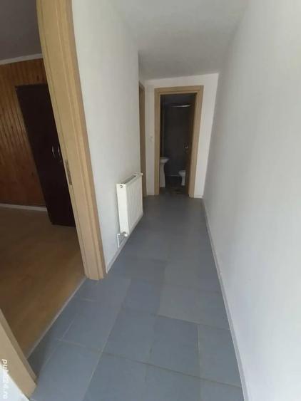 Casă cu 3 camere cu Teren 1000 Mp în Boldești