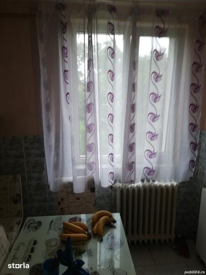 Apartament cu 4 camere în Central