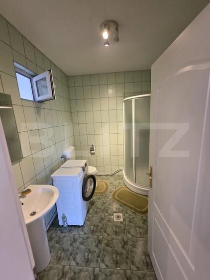 Apartament cu 3 camere semidecomandat, mobilat în Gheorgheni